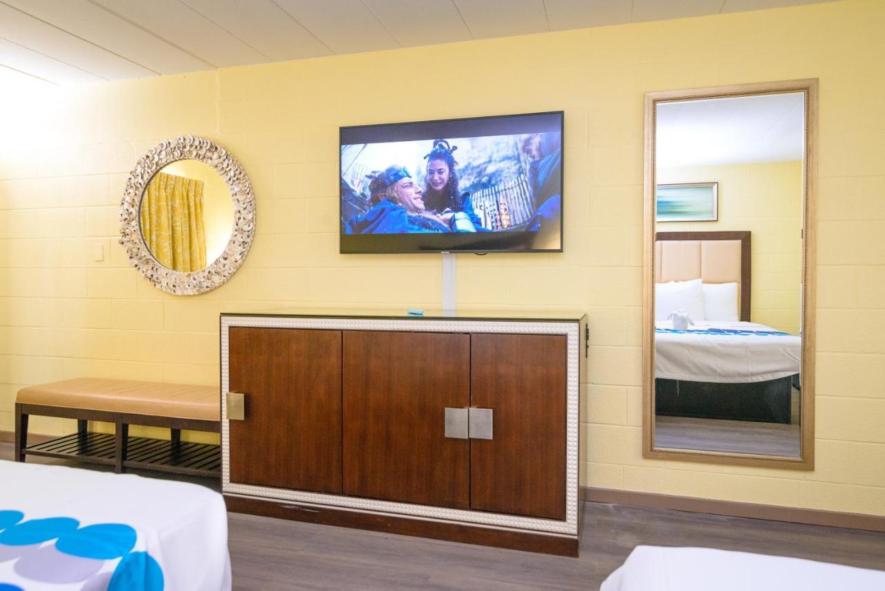 Heart Of Manteo Hotel Exterior photo